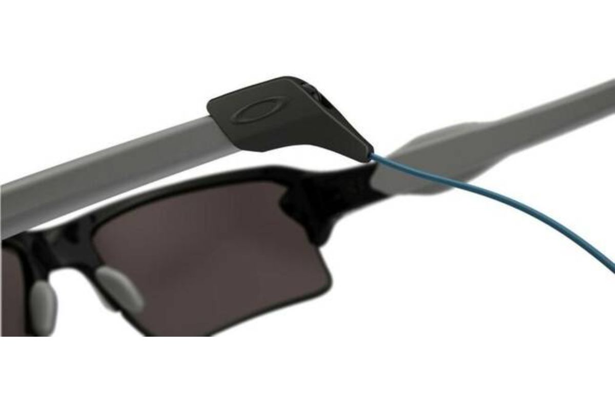 Oakley Correa Universal