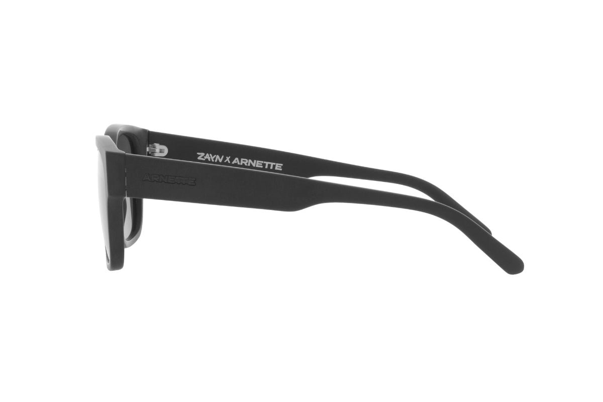 Lentes de Sol Type Z Matte Black Arnette Sustentable