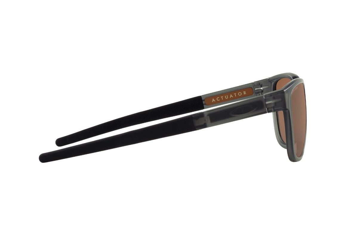 Oakley Actuator Prizm