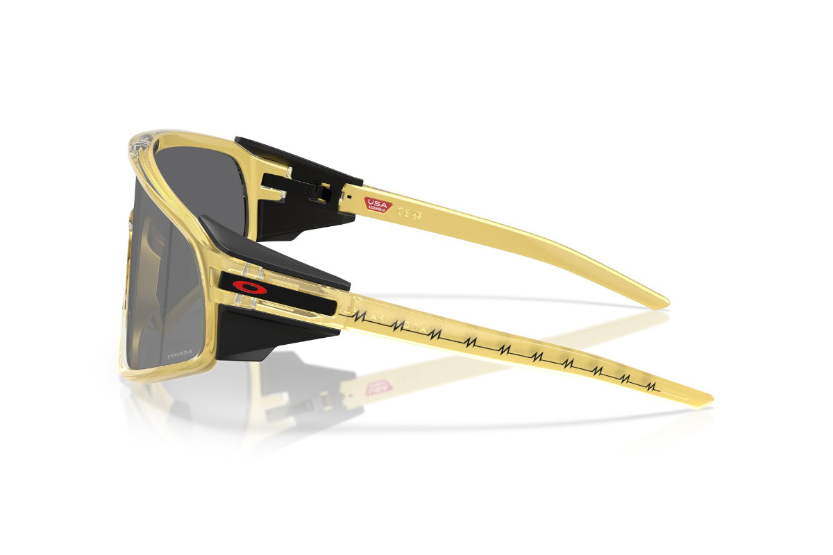 Oakley Latch Panel Prizm