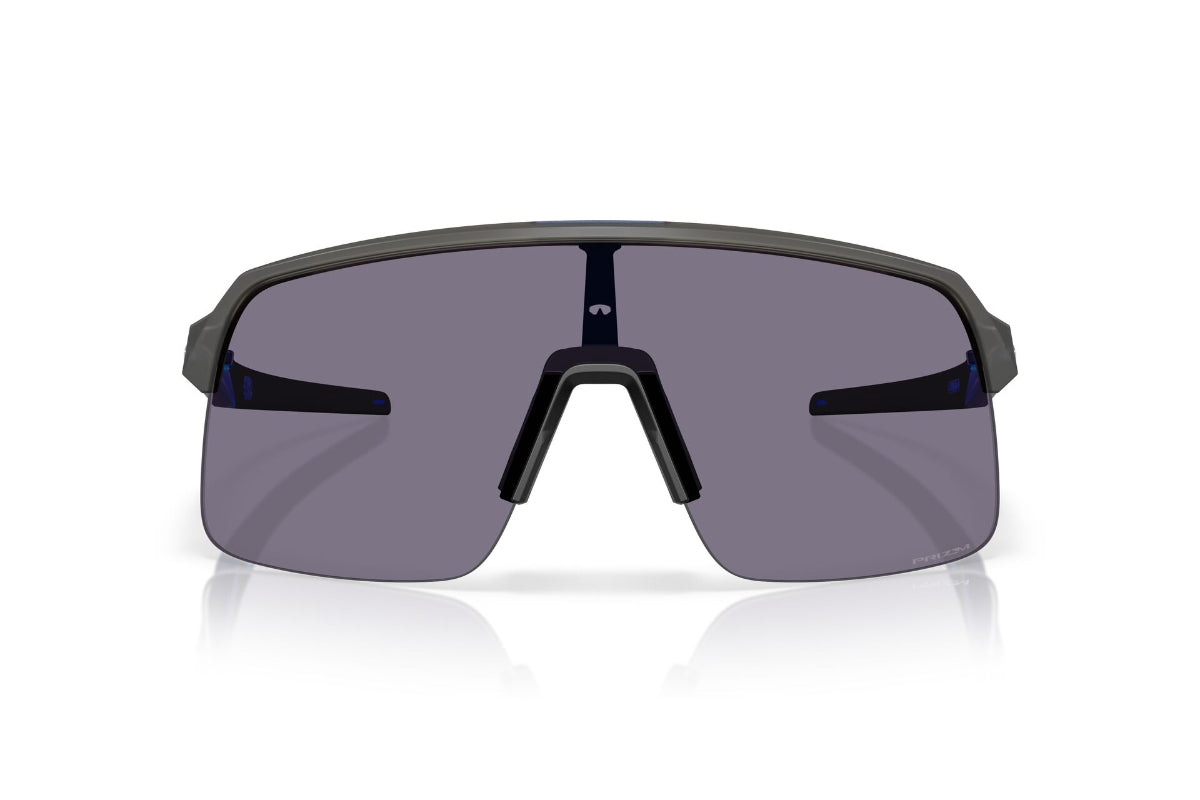 Oakley Sutro Lite