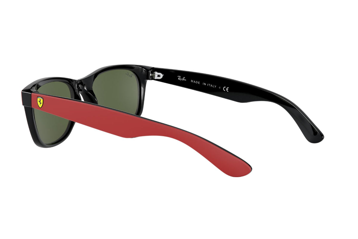 Ray-Ban Ferrari New Wayfarer